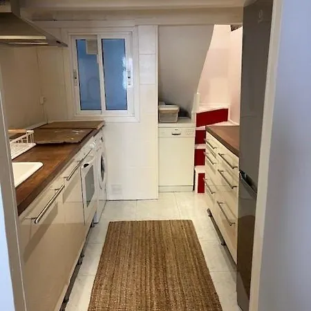 Piso Con Encanto En El Born Lejlighed