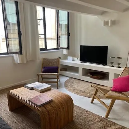 Piso Con Encanto En El Born Barcellona